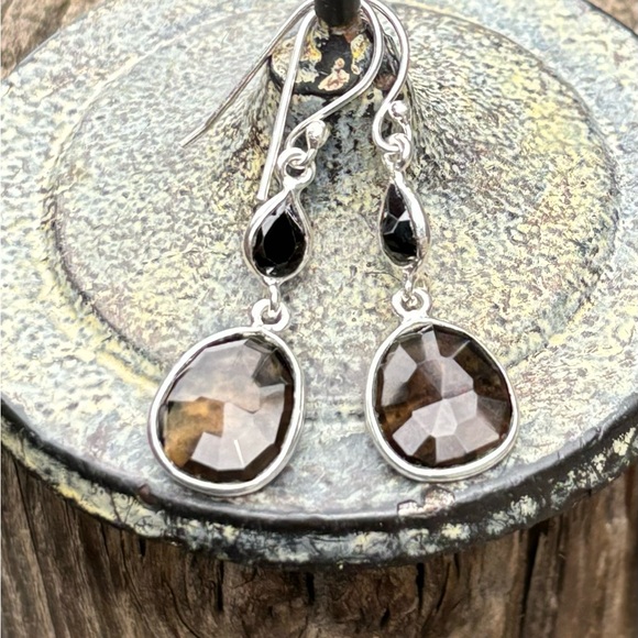 Smoky Quartz & Onyx Earrings - Picture 2 of 14